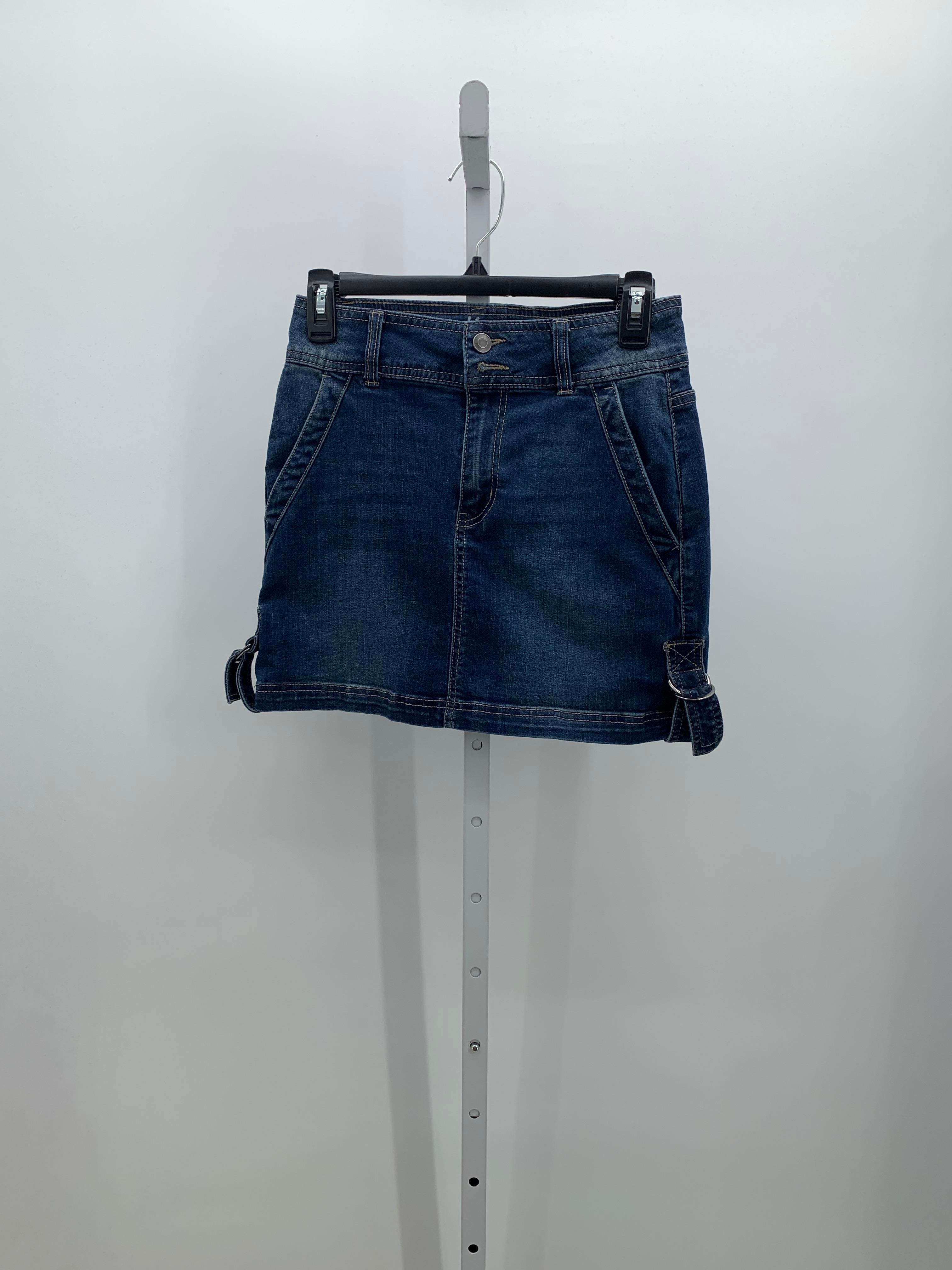 SO Size 3 Juniors Skirt