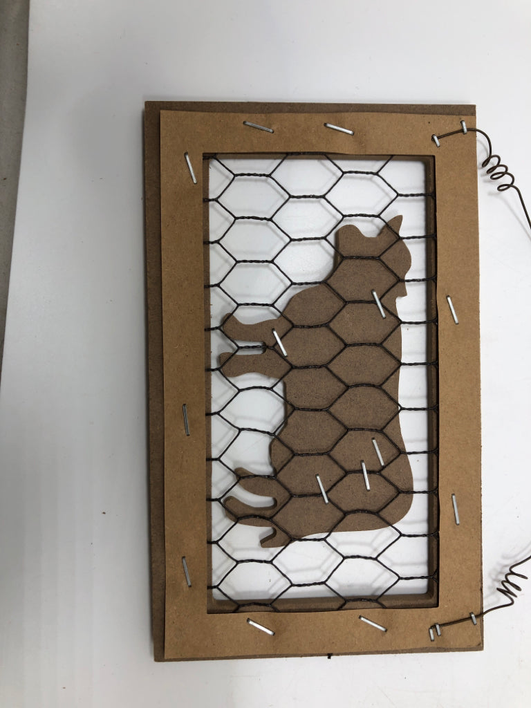 3PC RUSTIC "EGGS/MILK" WOODEN WALL HANGINGS.
