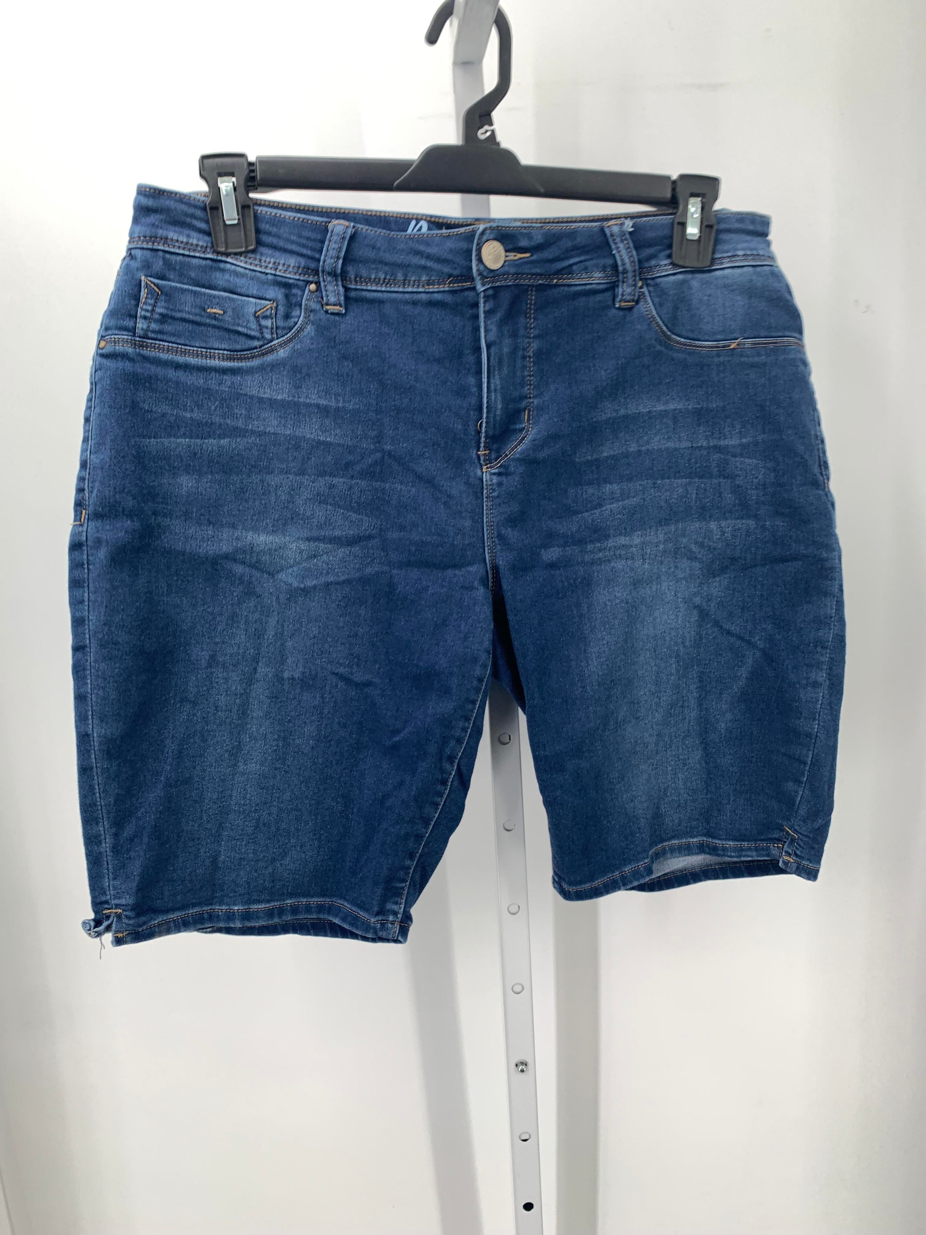 Royalty Size 14 Misses Shorts