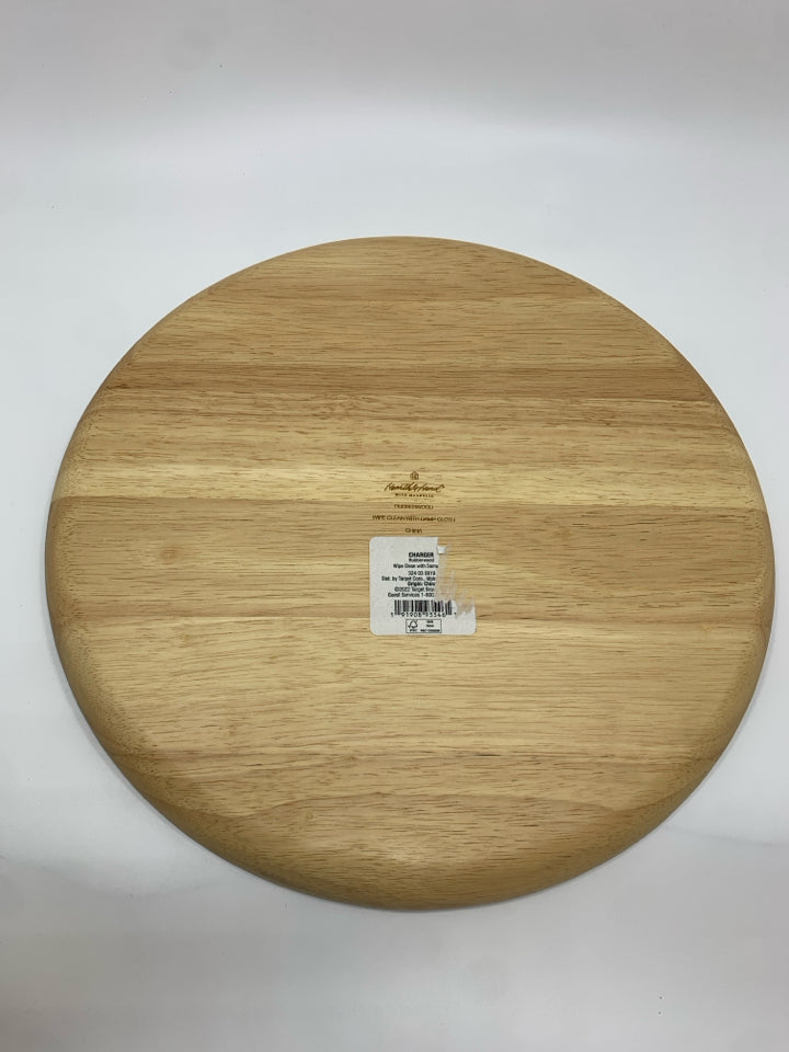RUBBER WOOD CHARGER PLATE.