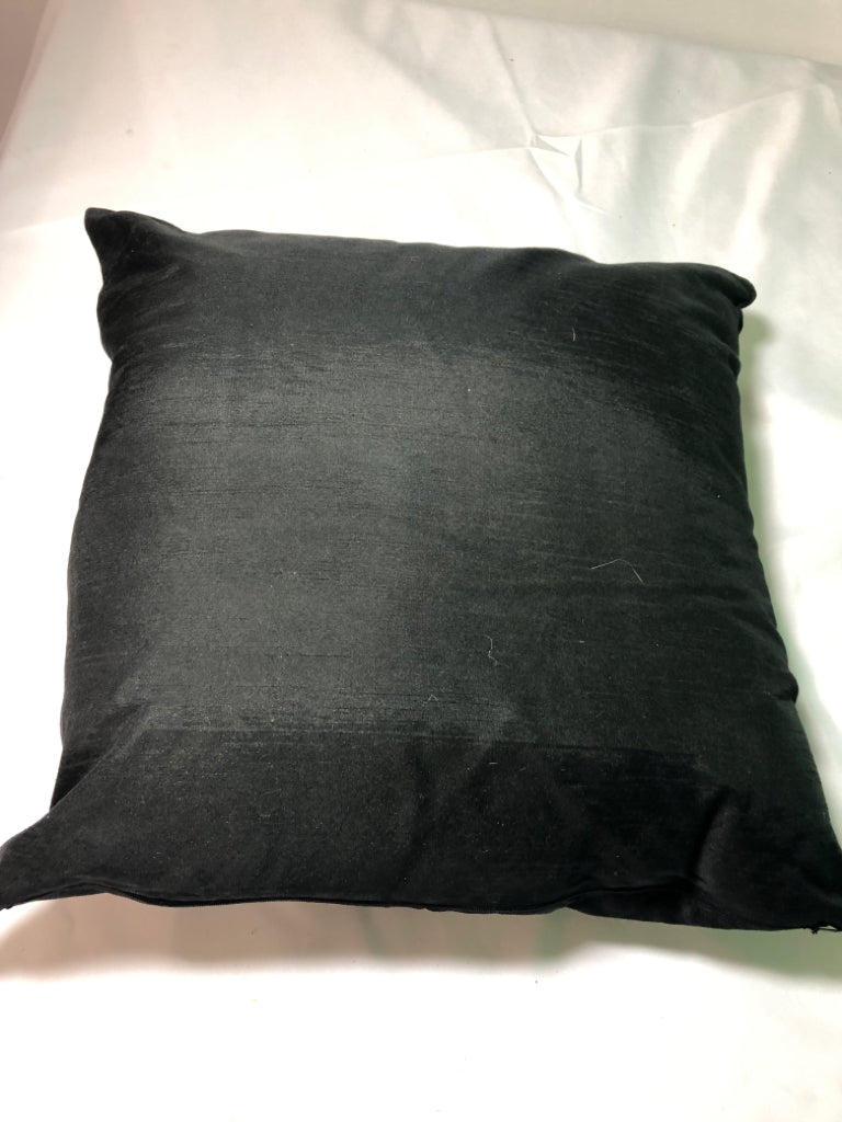 WITCH AND STARS BLACK PILLOW.