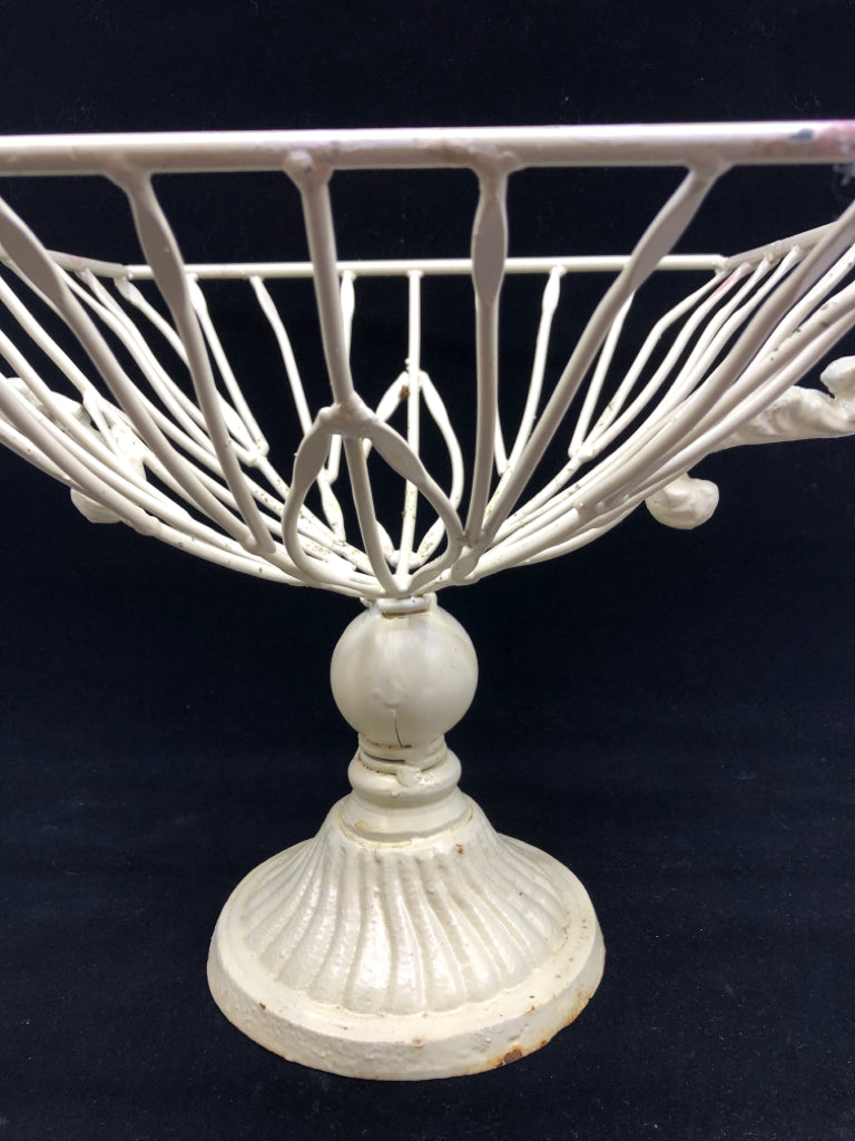 DISTRESSED WHITE CENTERPIECE W 2 HANDLES.