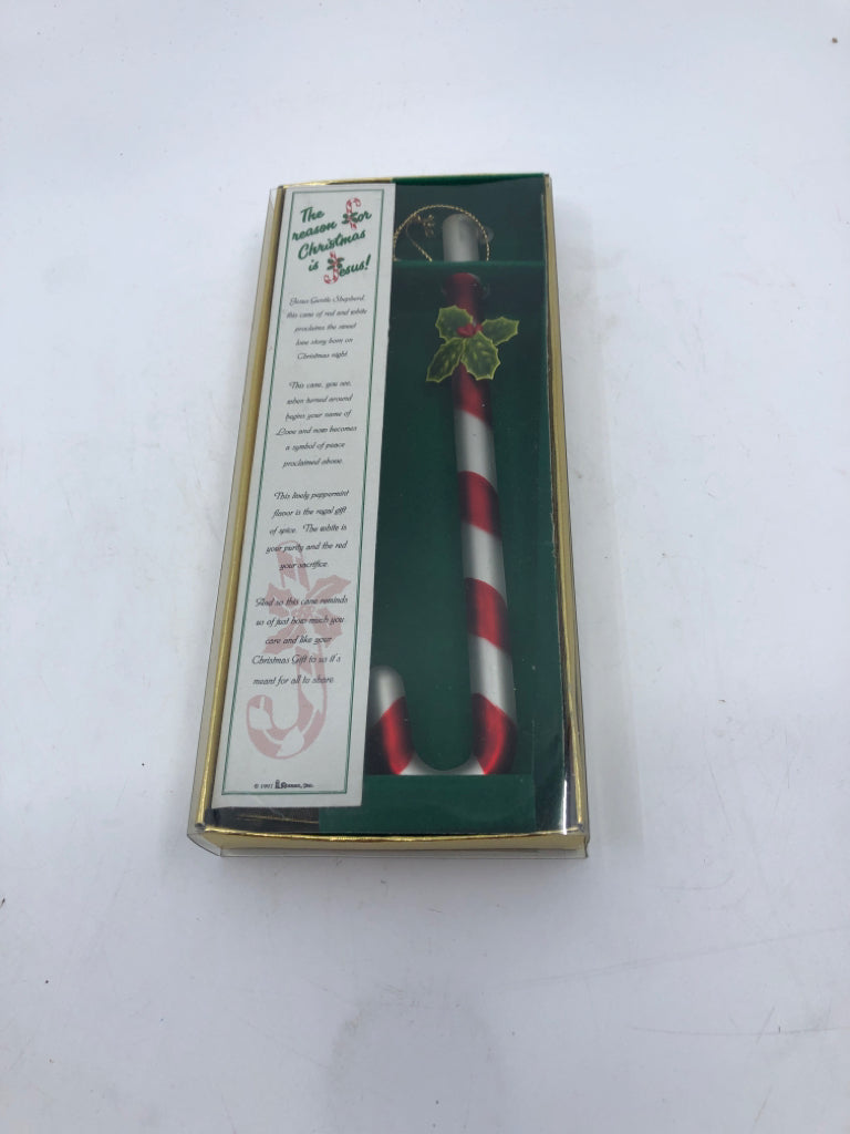 NIB GLASS CANDY CANE ORNAMENT.