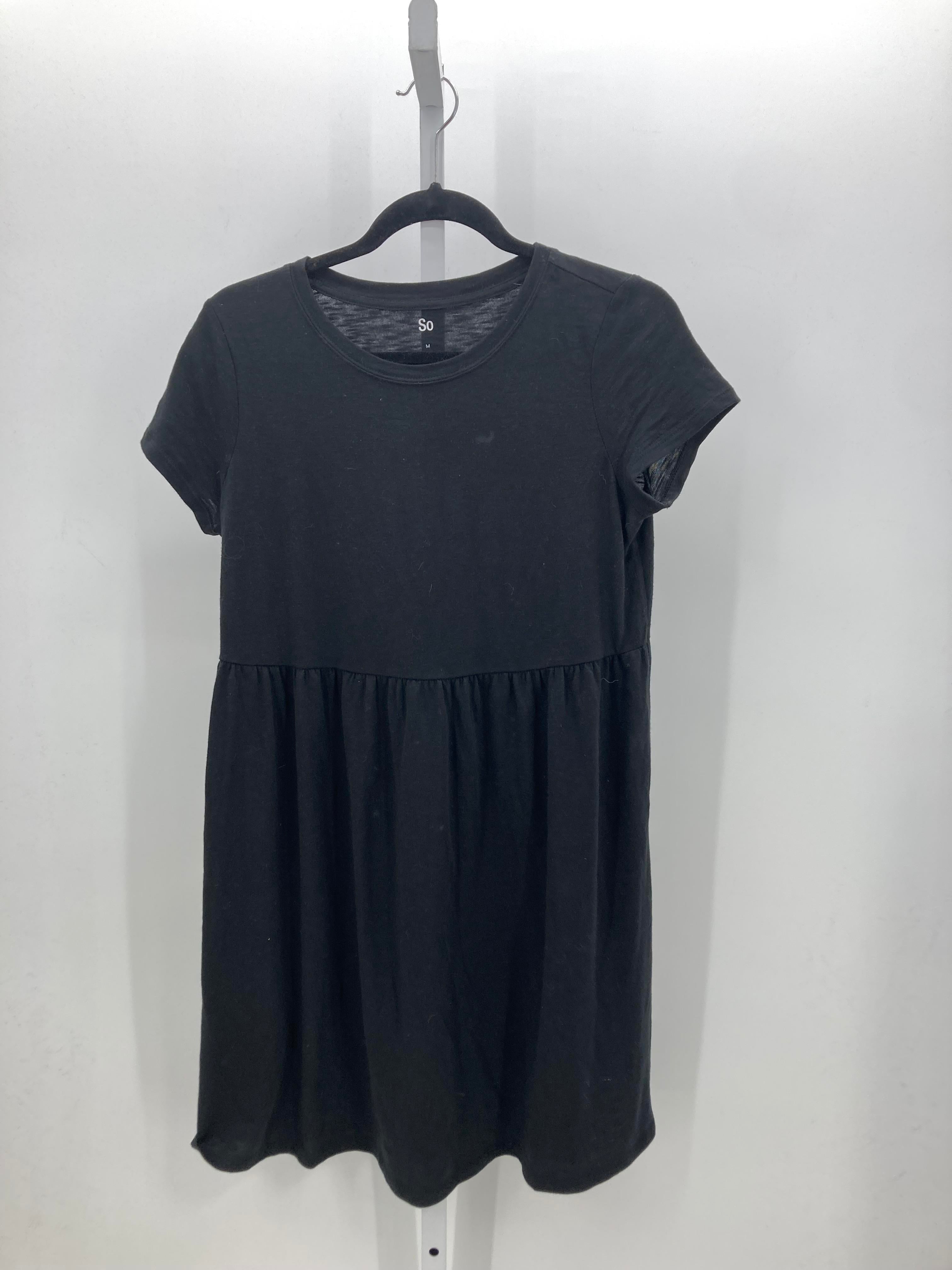 SO Size Medium Juniors Short Sleeve Dress