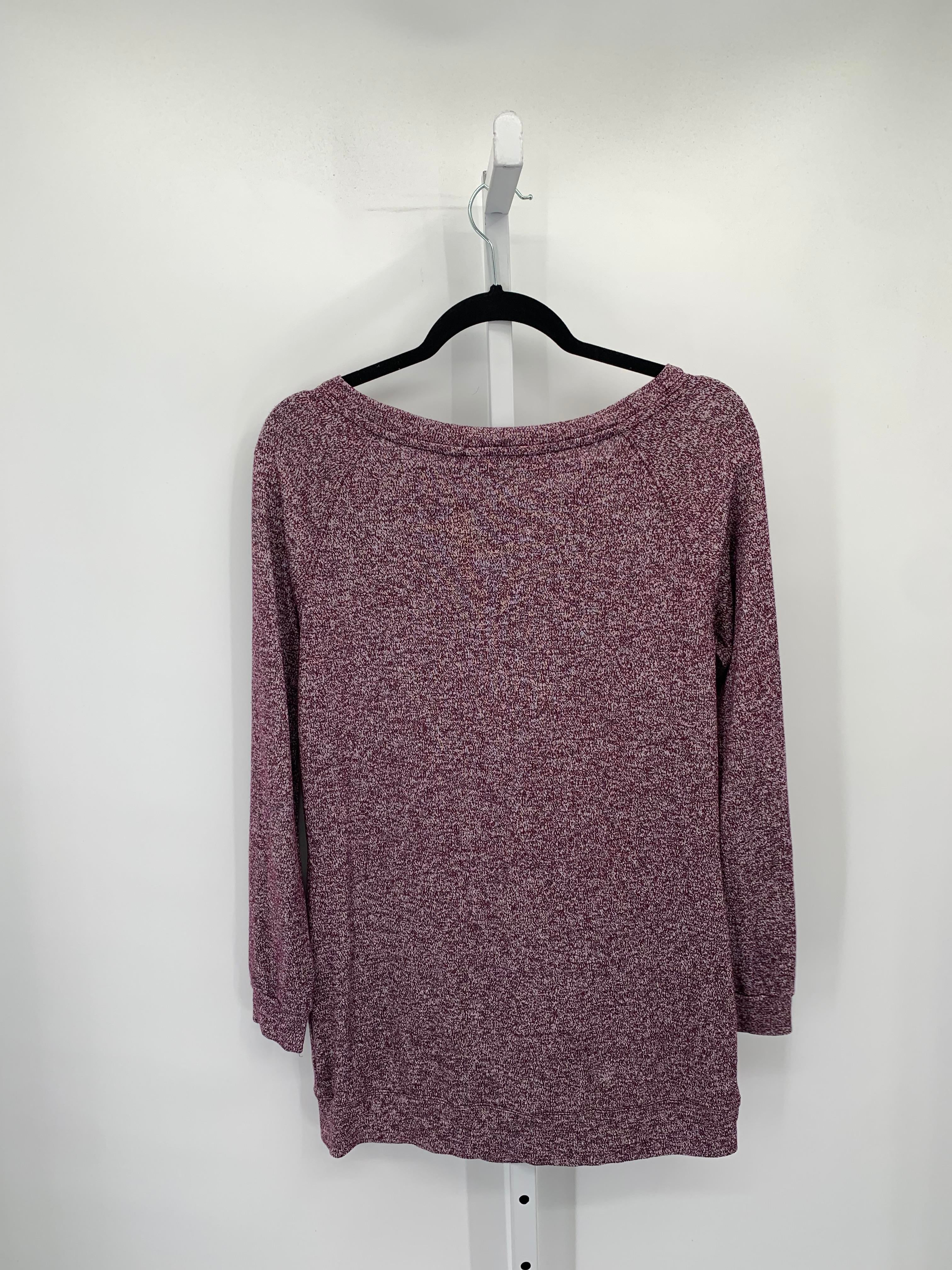 Athleta Size Small Misses Long Sleeve Shirt