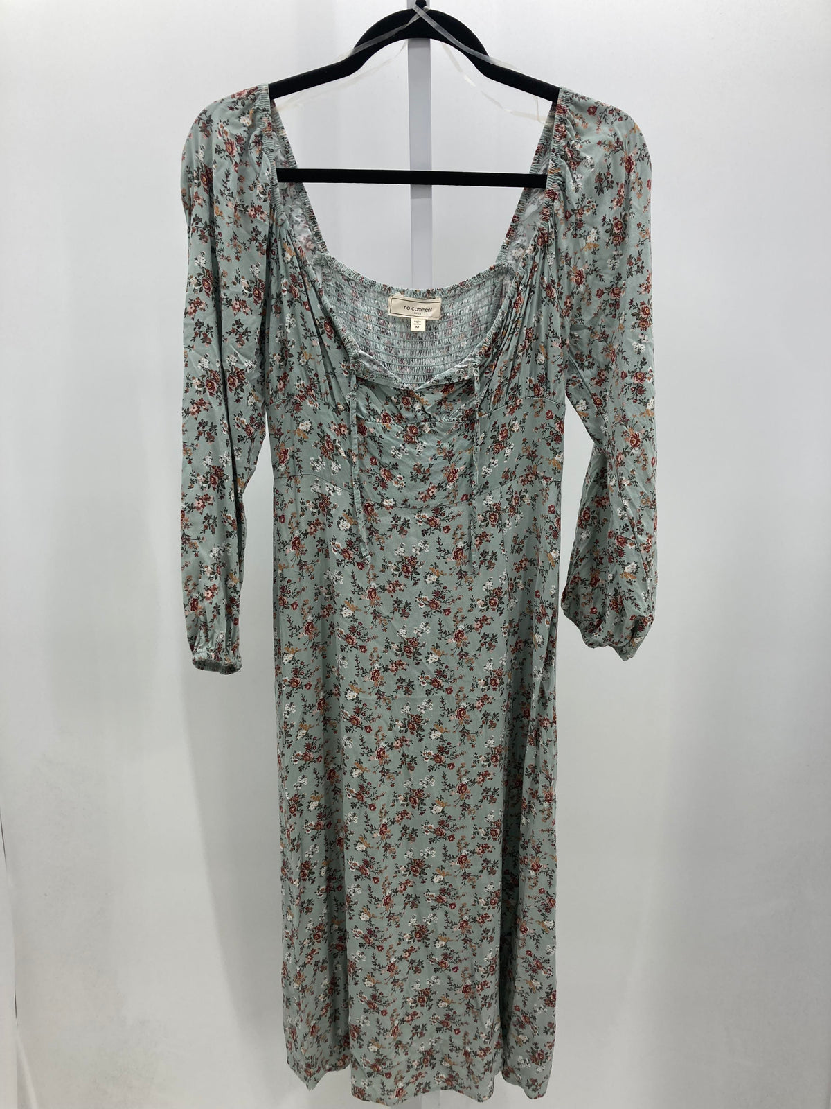 no comment Size Medium Juniors Long Sleeve Dress
