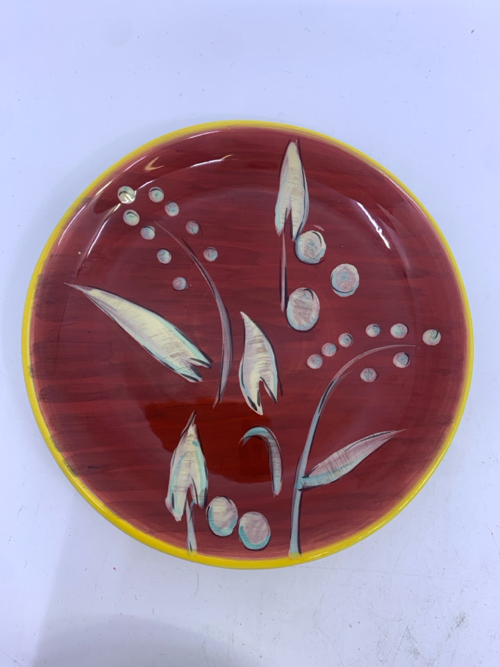 4 MULTICOLORED SMALL DISHES.