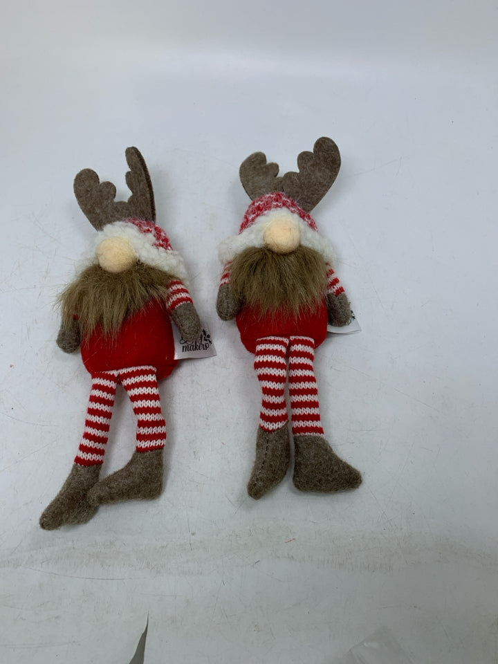 2 SMALL PLUSH GNOMES W/ ANTLERS IN BAG.