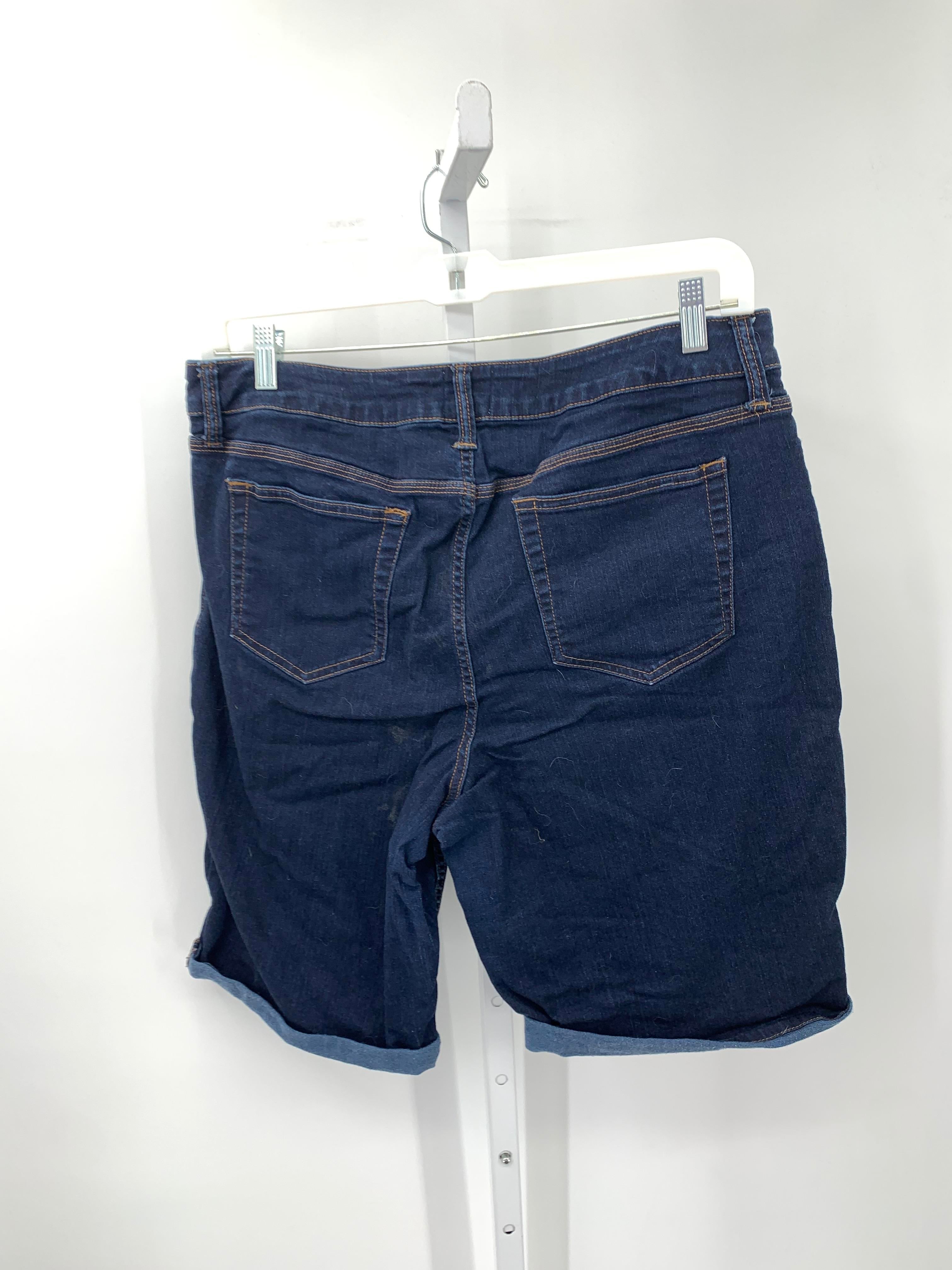 St. Johns Bay Size 18 W Womens Shorts