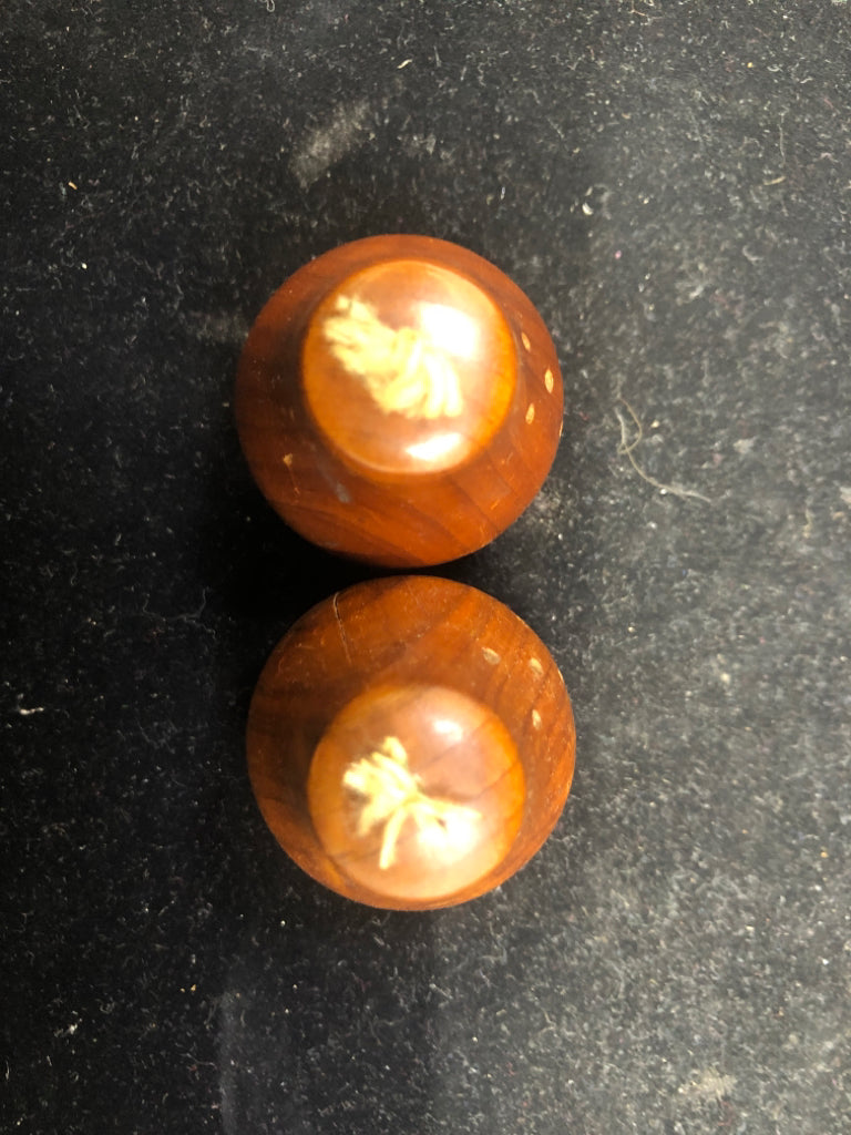 SMALL WOOD SALT AND PEPPER SHAKERS.