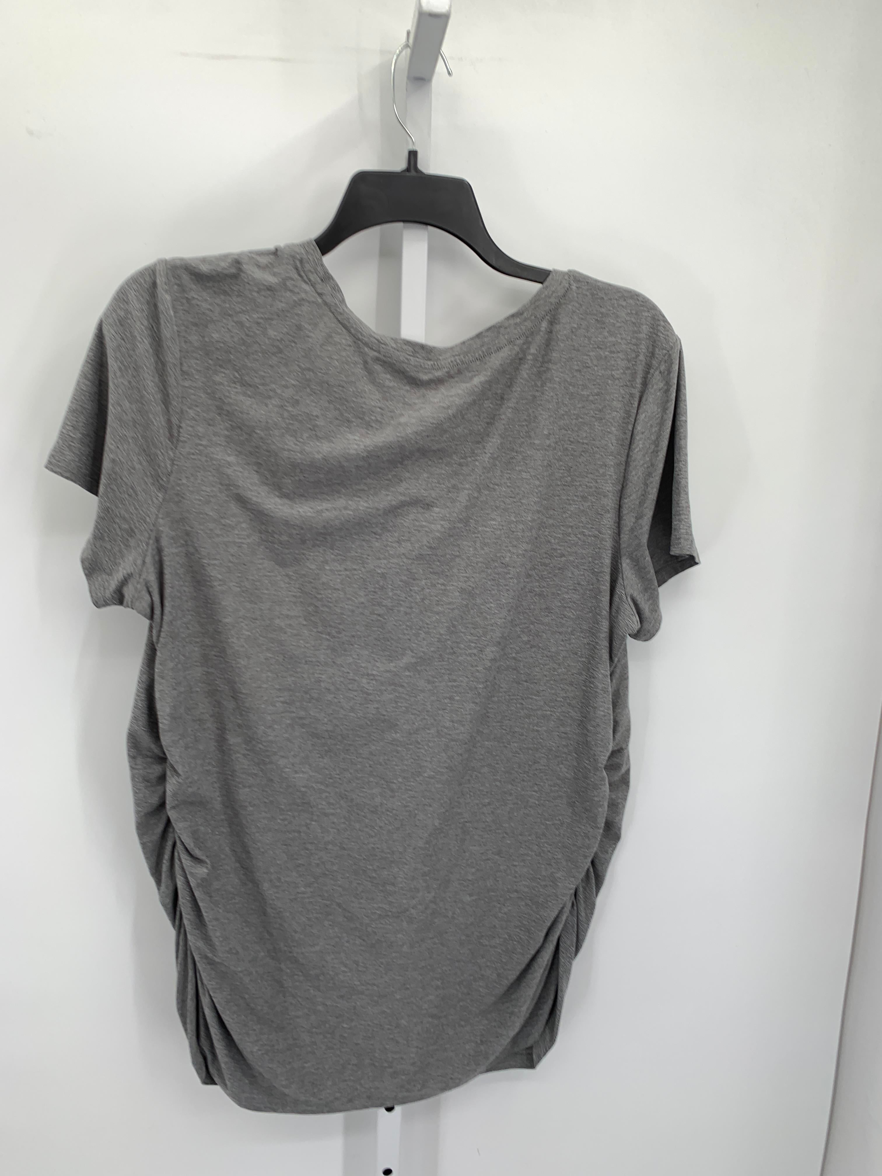 Time and Tru Grey Size XXL Maternity Short Sleeve Shirt