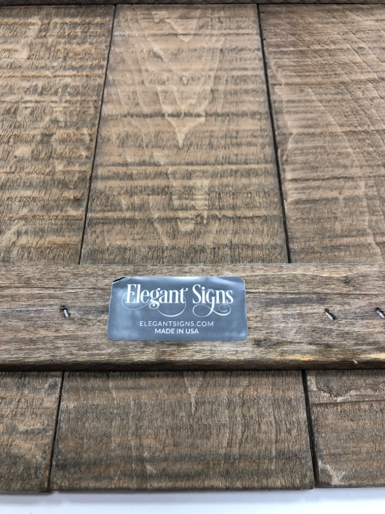 WASH SOAK RELAX WOOD WALL-HANGING.