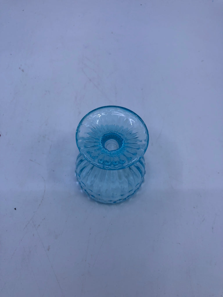 LIGHT BLUE FOOTED TOOTHPICK HOLDER.