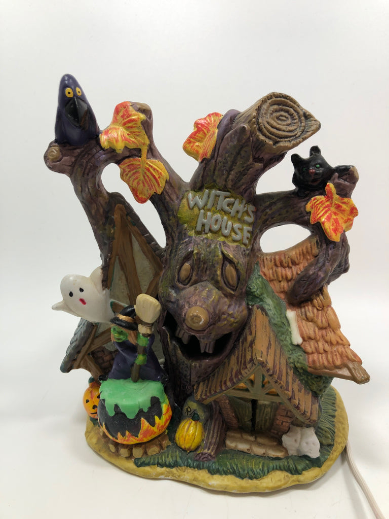 LIGHT-UP WITCHES HOUSE.