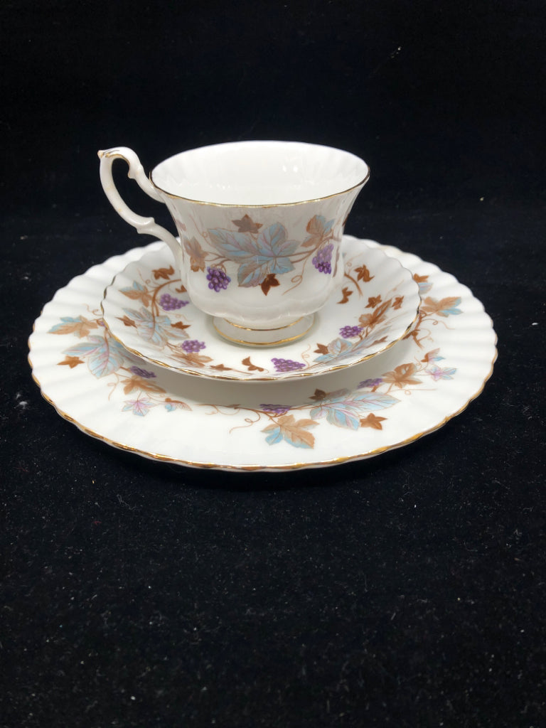 3PC BLUE AND PURPLE CUP AND SAUCER W LUNCH PLATE.