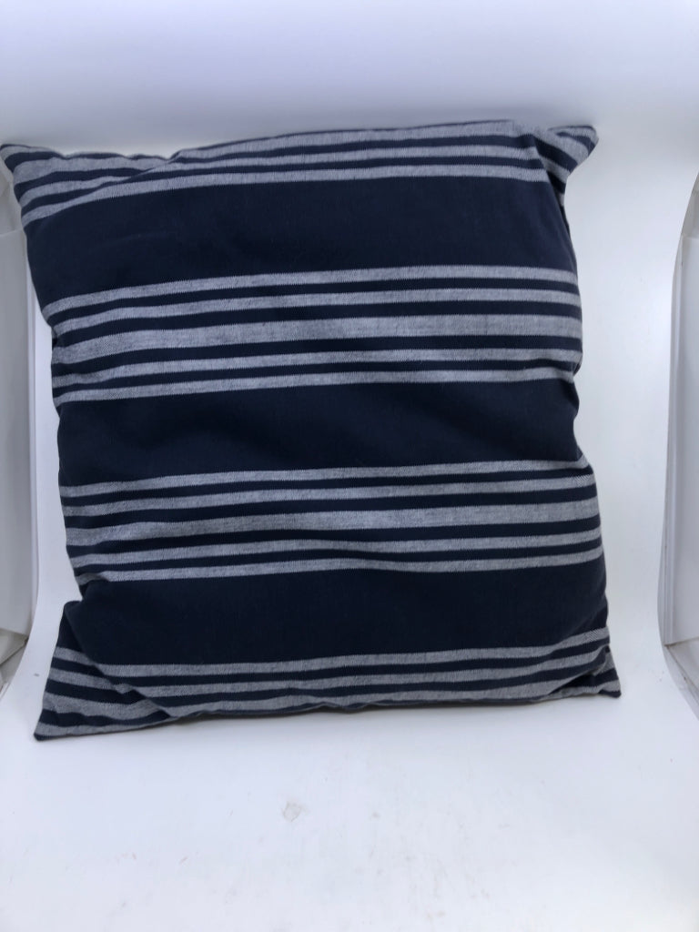 NAVY STRIPE SQUARE PILLOW.