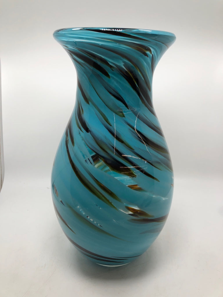 BLUE/BROWN SWIRL GLASS VASE W/FLARED TOP.