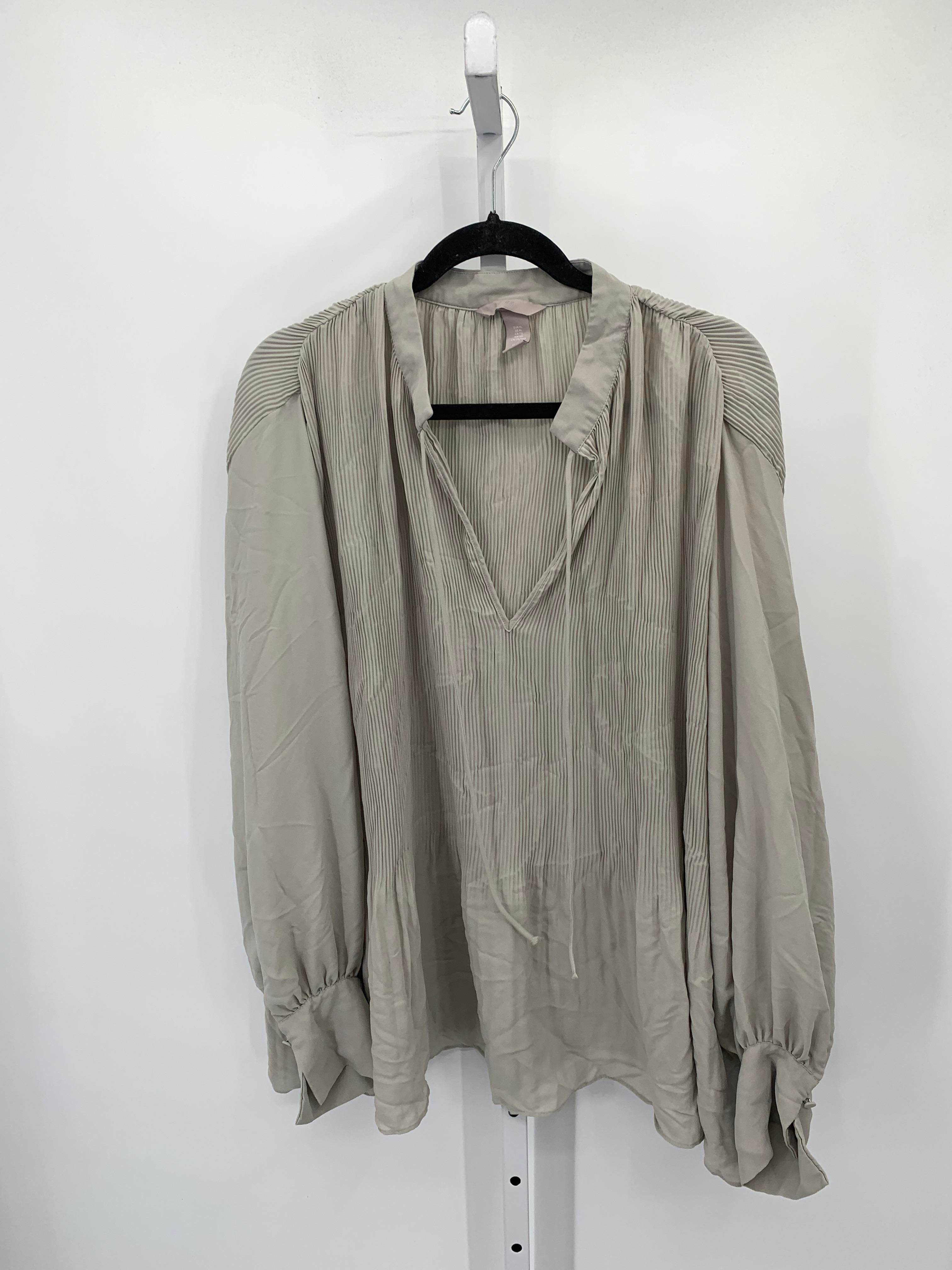 H&M Size XXL Misses Long Sleeve Shirt