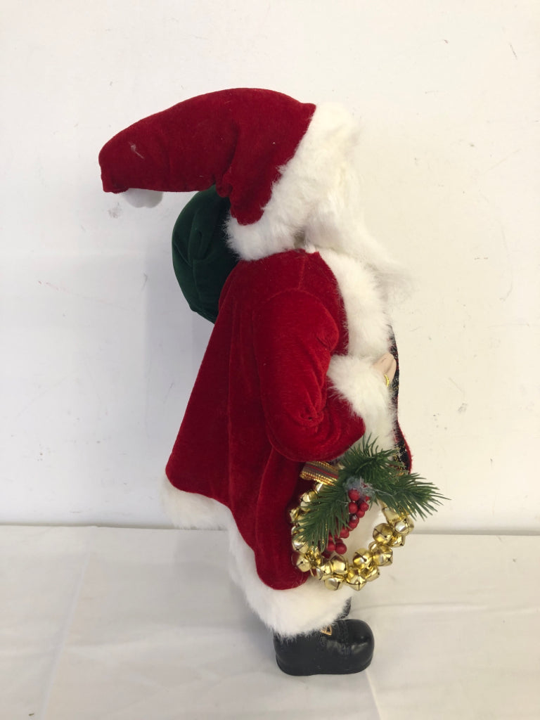 STANDING SANTA.