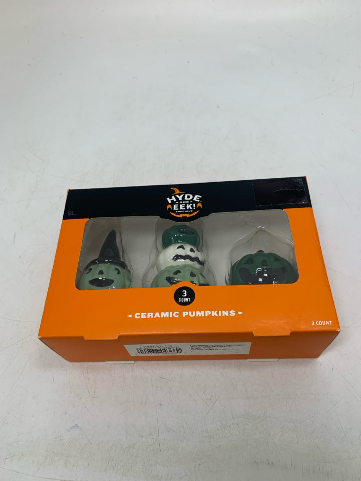 NIP 3 GREEN CERAMIC PUMPKINS.