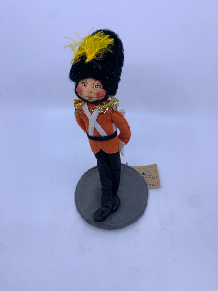 ROYAL SOLDIER ANNALEE DOLL.