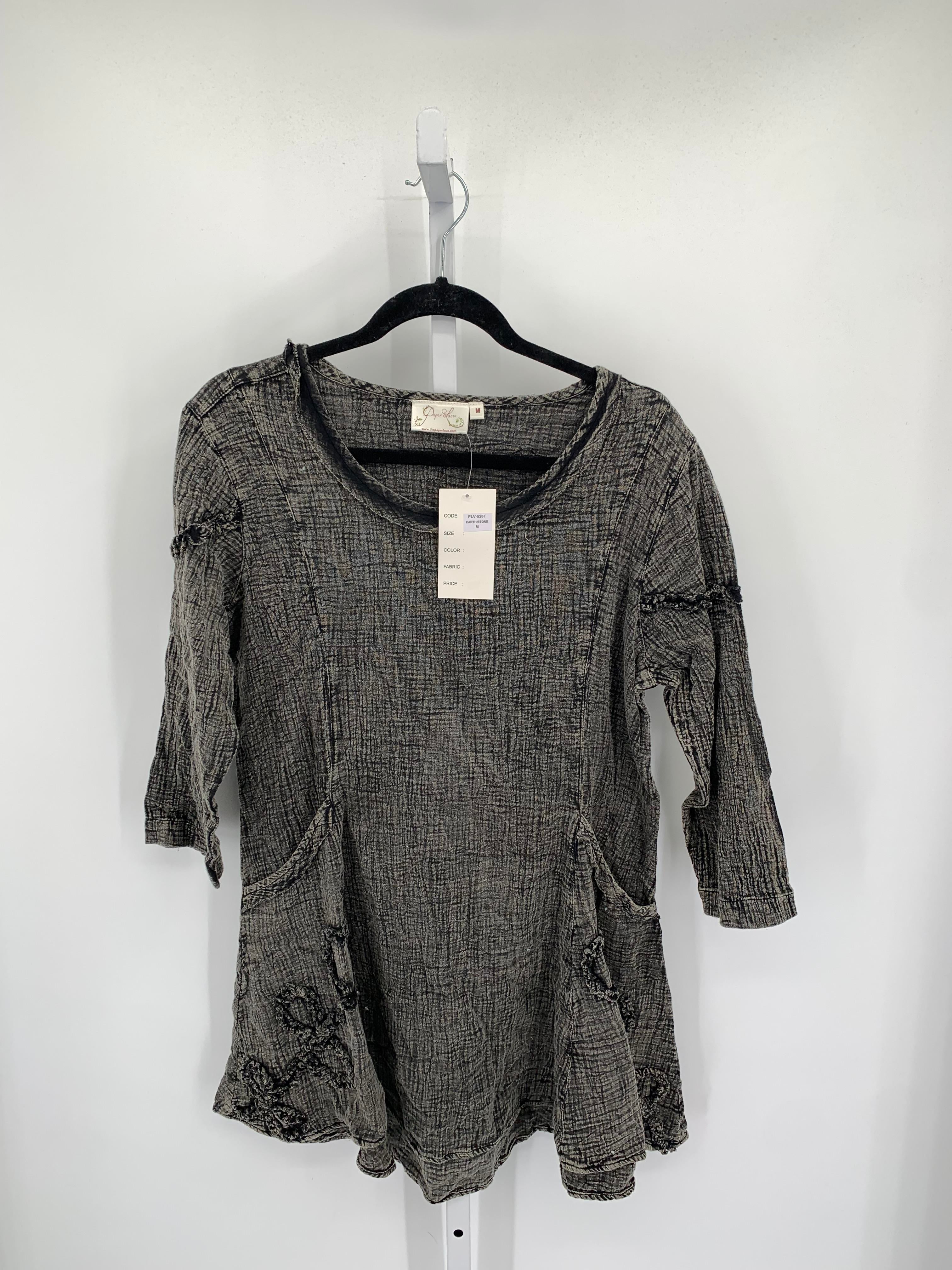 Size Medium Misses 3/4 Sleeve Dress