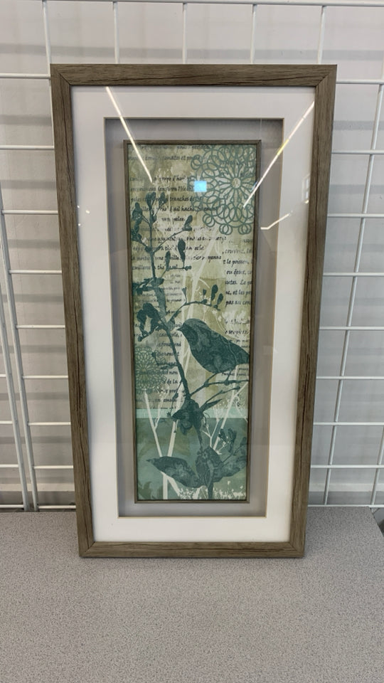 GREEN BIRDS PRINT IN WOOD SHADOWBOX FRAME.