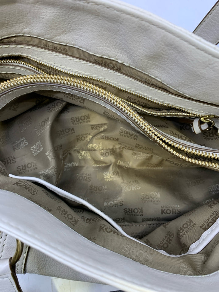 Michael Kors Turnlock Hobo Leather Shoulder Bag *Minor Wear/