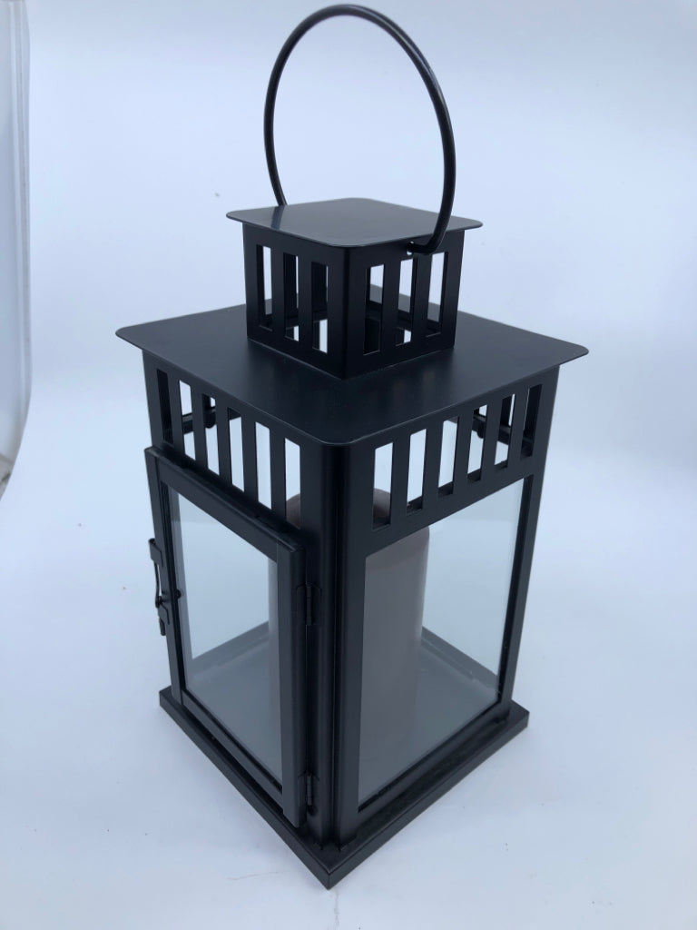 BLACK GLASS DOOR LANTERN.