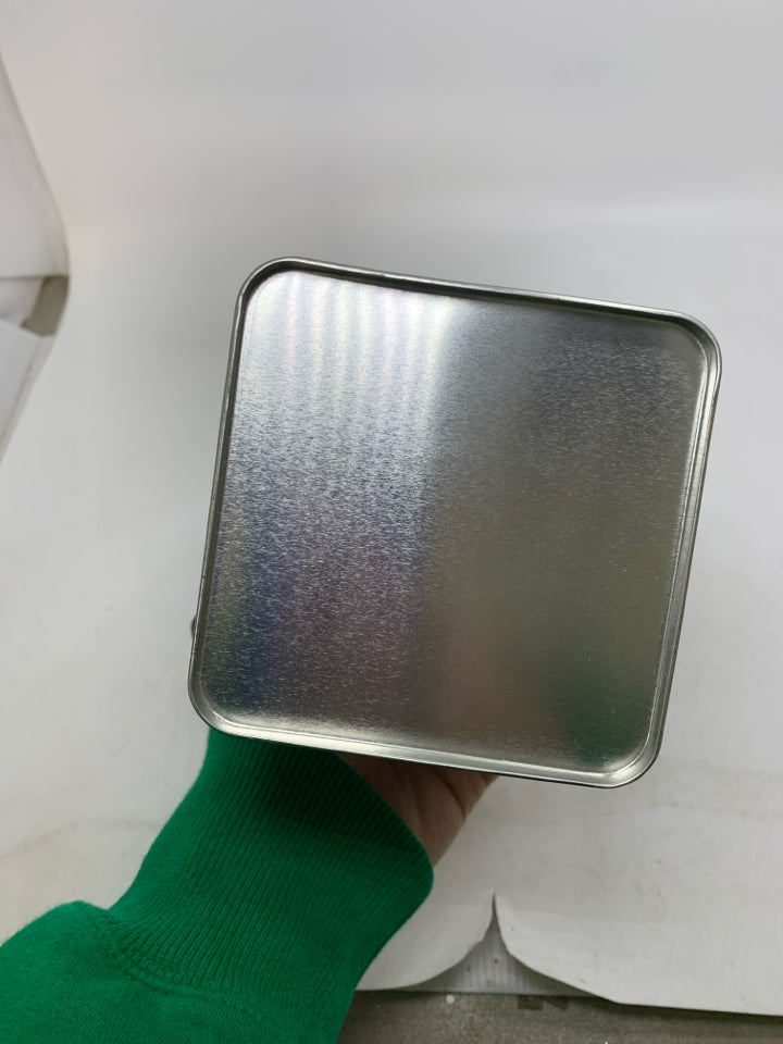 METAL HELLO KITTY CANISTER.
