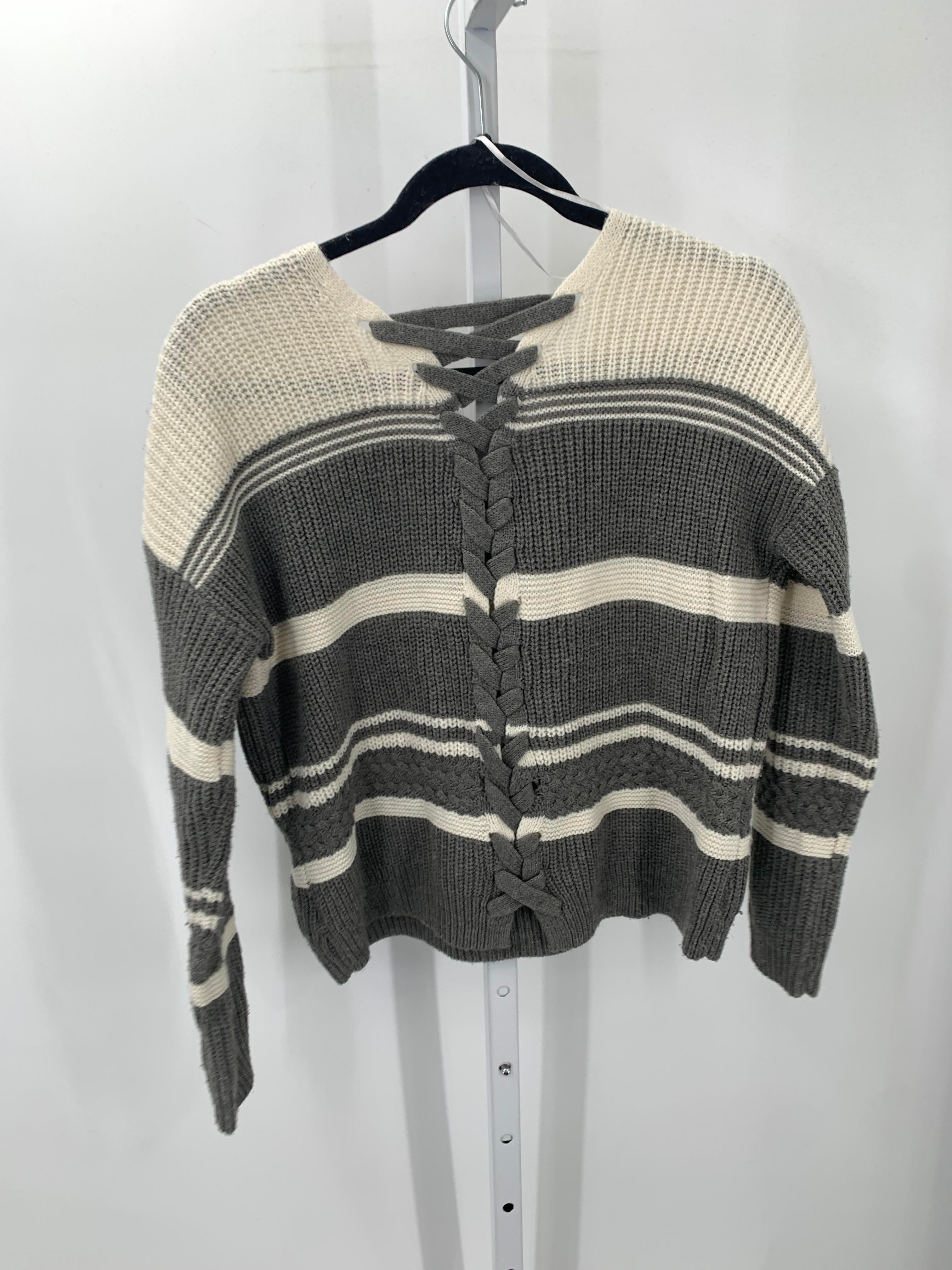 Pink Rose Size Medium Juniors Long Sleeve Sweater