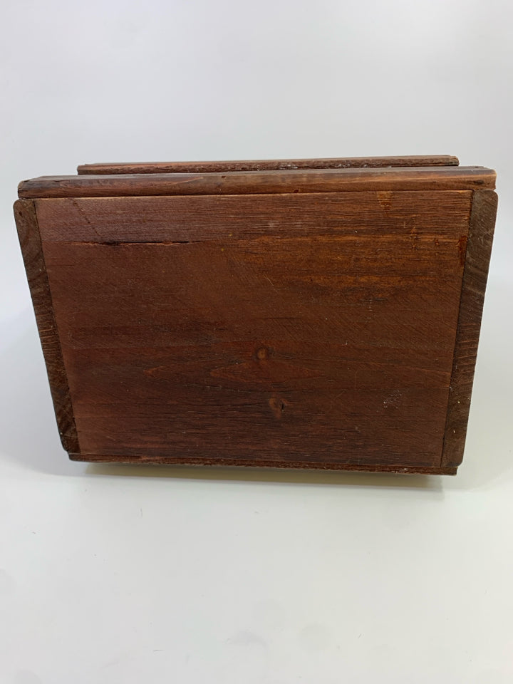 WOOD BOTTLE CRATE W/METAL BOTTLE OPENER.