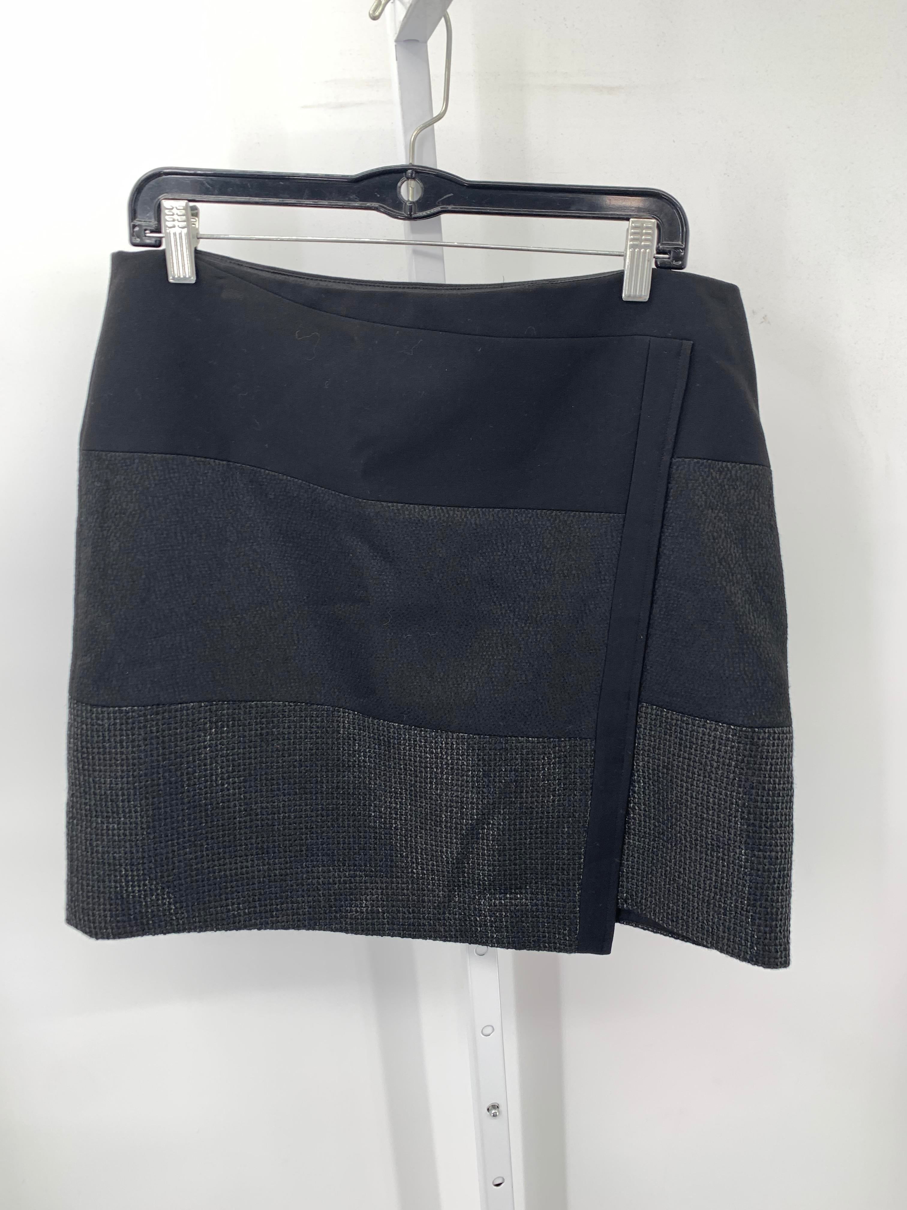 White House Black Size 12 Misses Skirt