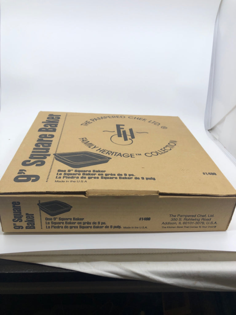 NIB PAMPERED CHEF 9" SQUARE BAKER.