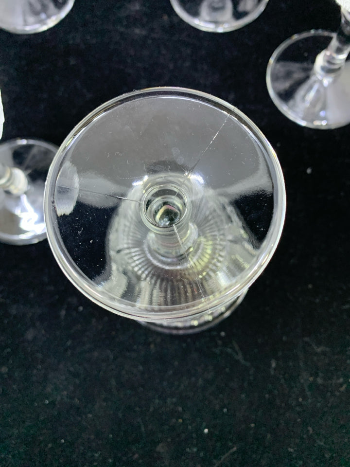 6 VTG CUT GLASS SANDWICH PATTERN CORDIAL GLASSES.