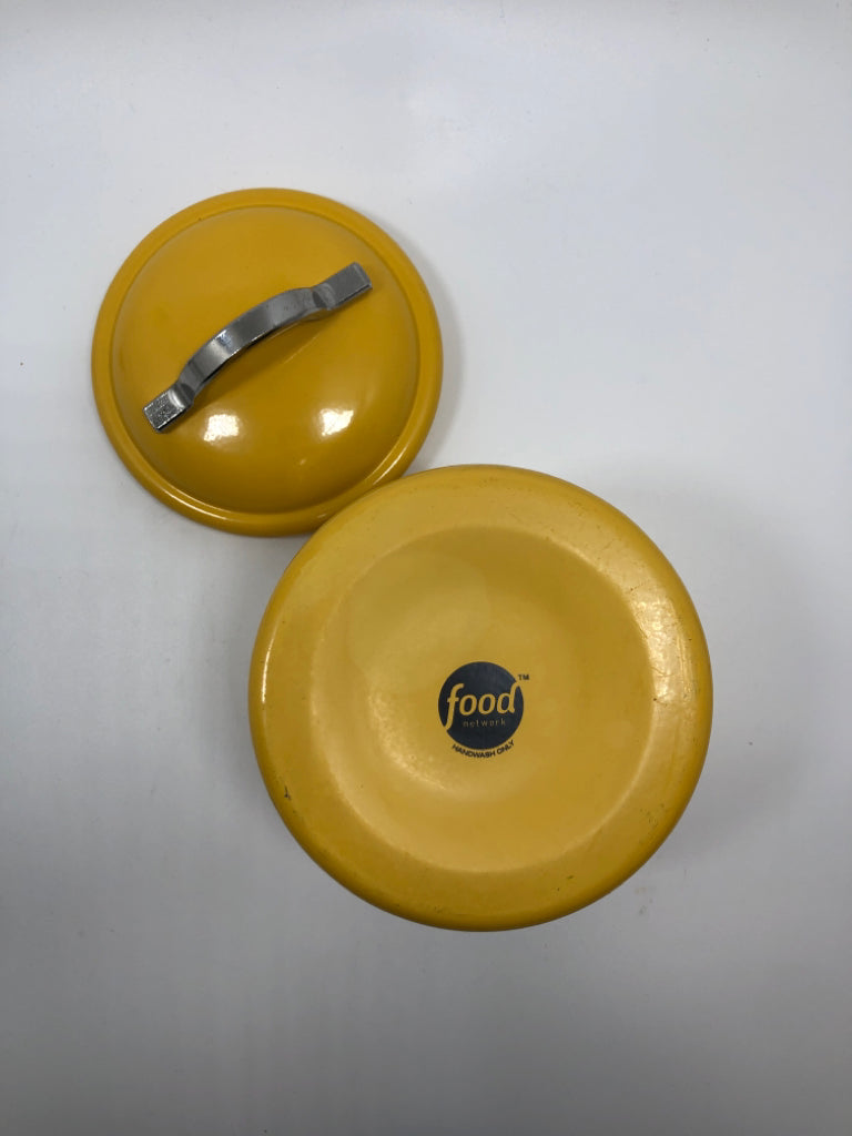 METAL PIG CANISTER W/LID.