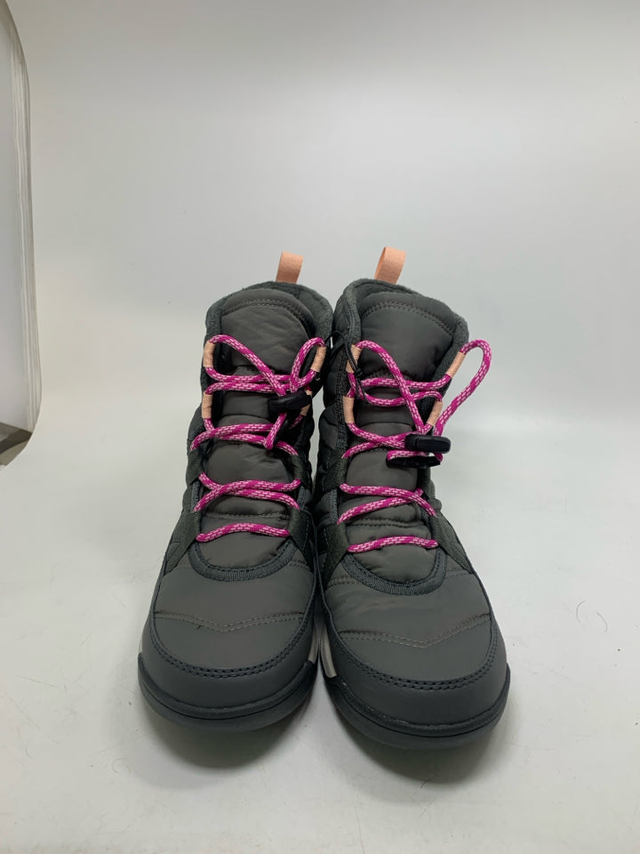 Sorel Whitney Waterproof LAce Up Boots- NWOT