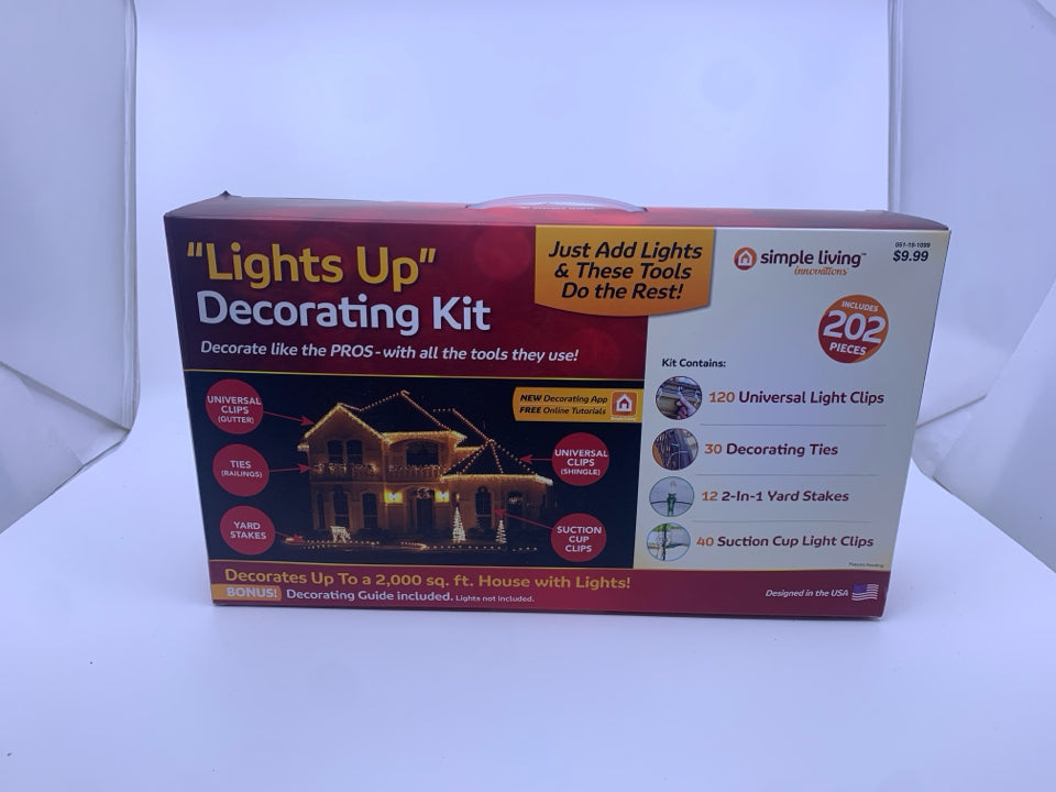 NIB LIGHT UP DECORATING KIT.