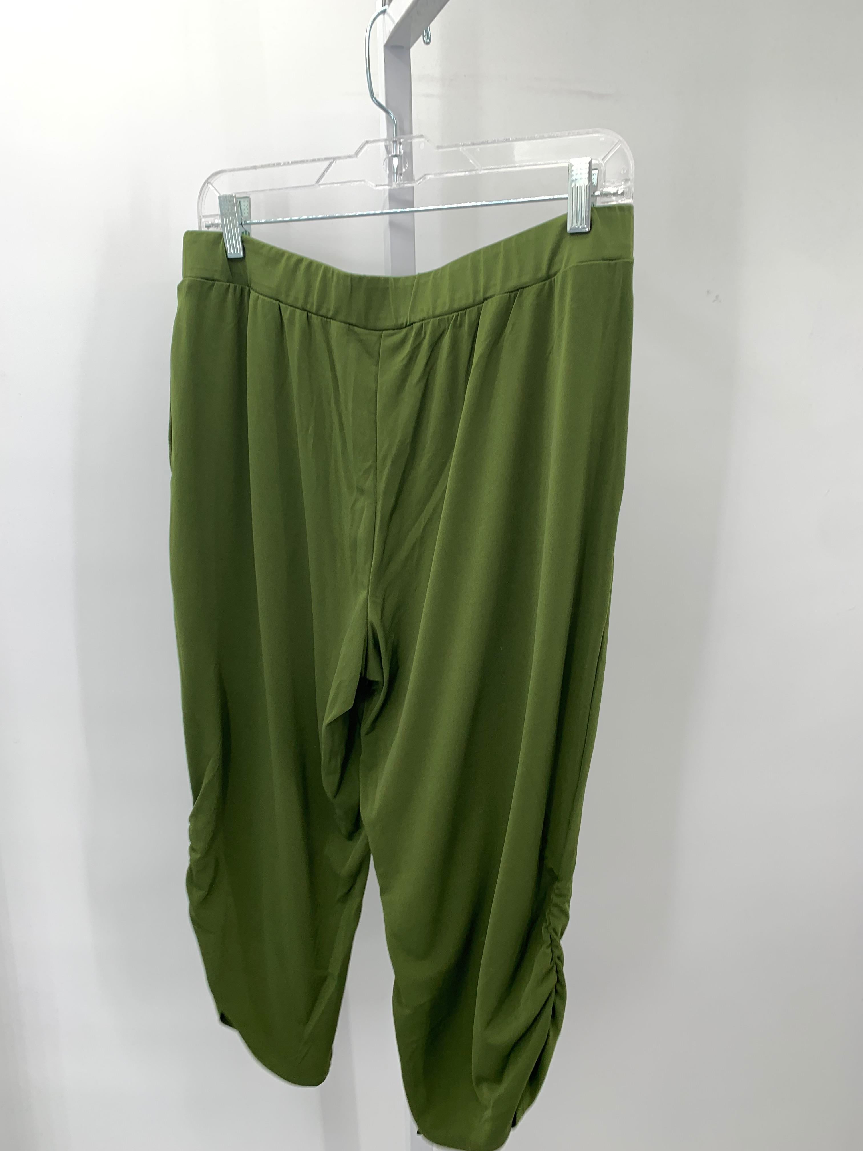 Susan Graver Size Medium Petite Petite Capri Pants