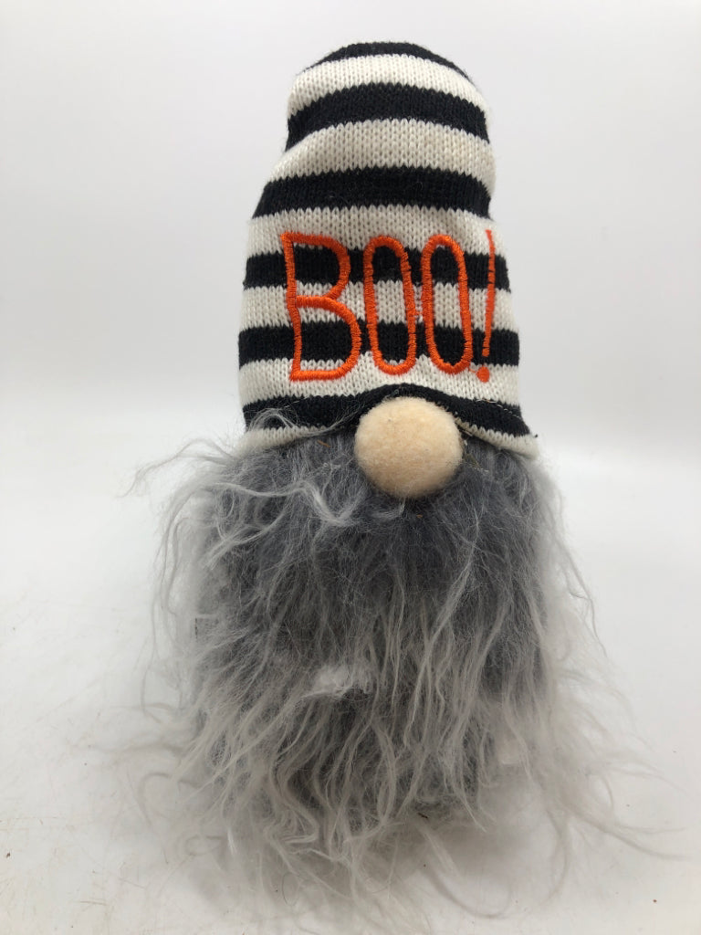 'BOO' FELT GNOME.