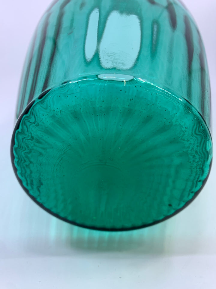 RIBBED GREEN GLASS LARGE VASE.