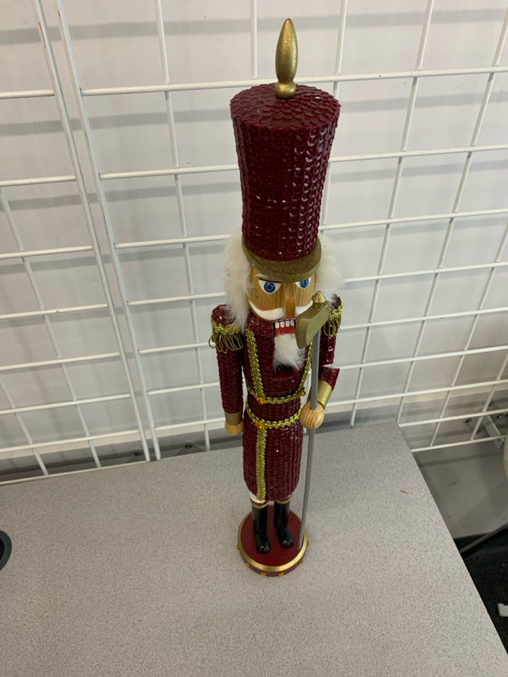 JEWEL WOODEN NUTCRACKER.