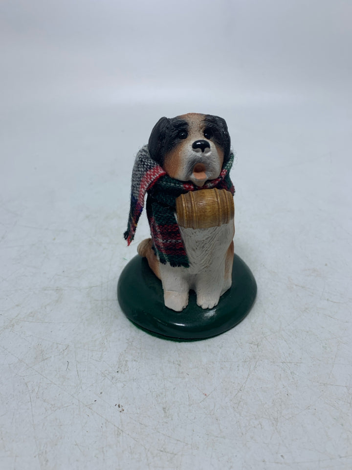 VTG BYER'S CHOICE CAROLERS SAINT BERNARD DOG FIGURINE 1992.