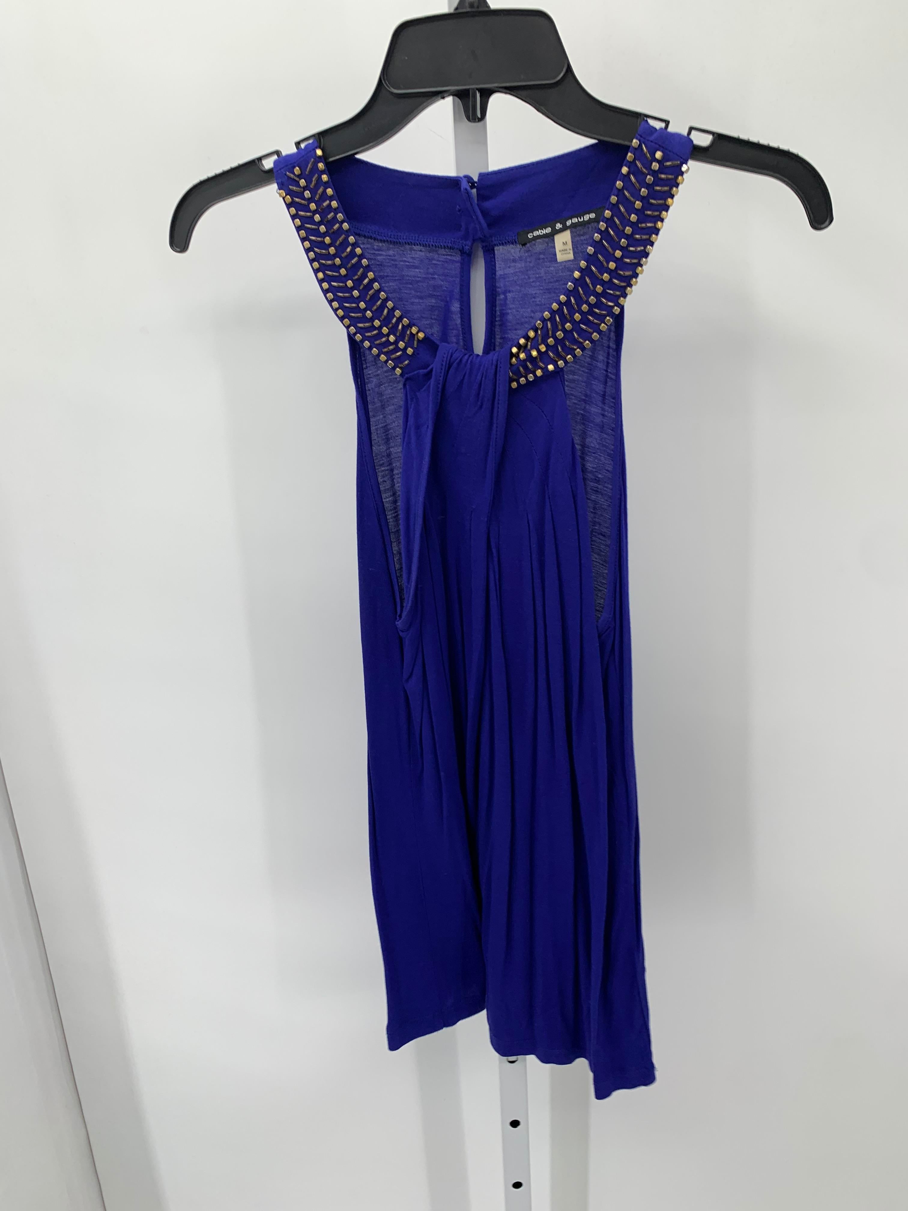 Cable & Gauge Size Medium Misses Sleeveless Shirt