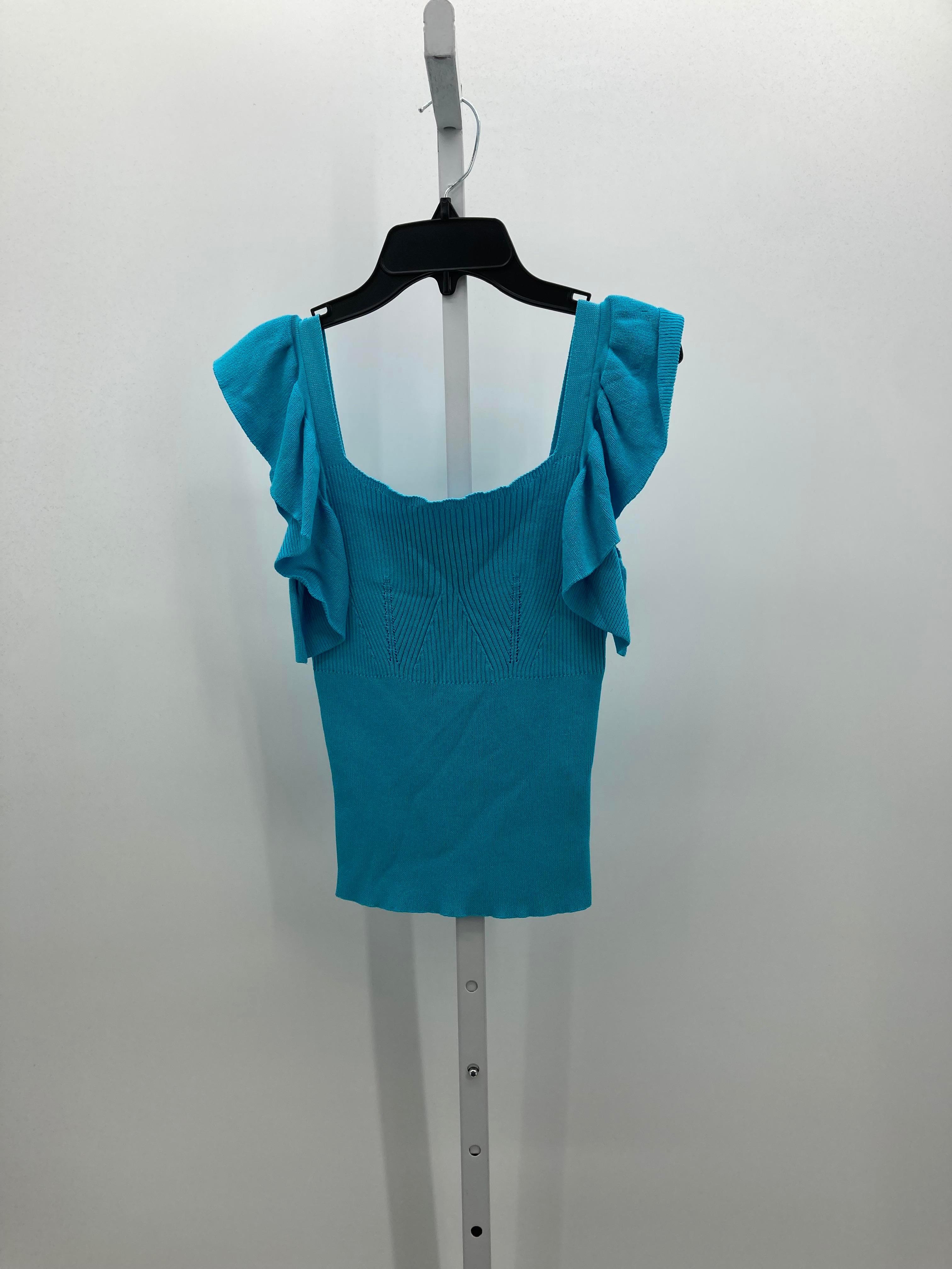 Size Small Juniors Sleeveless Shirt