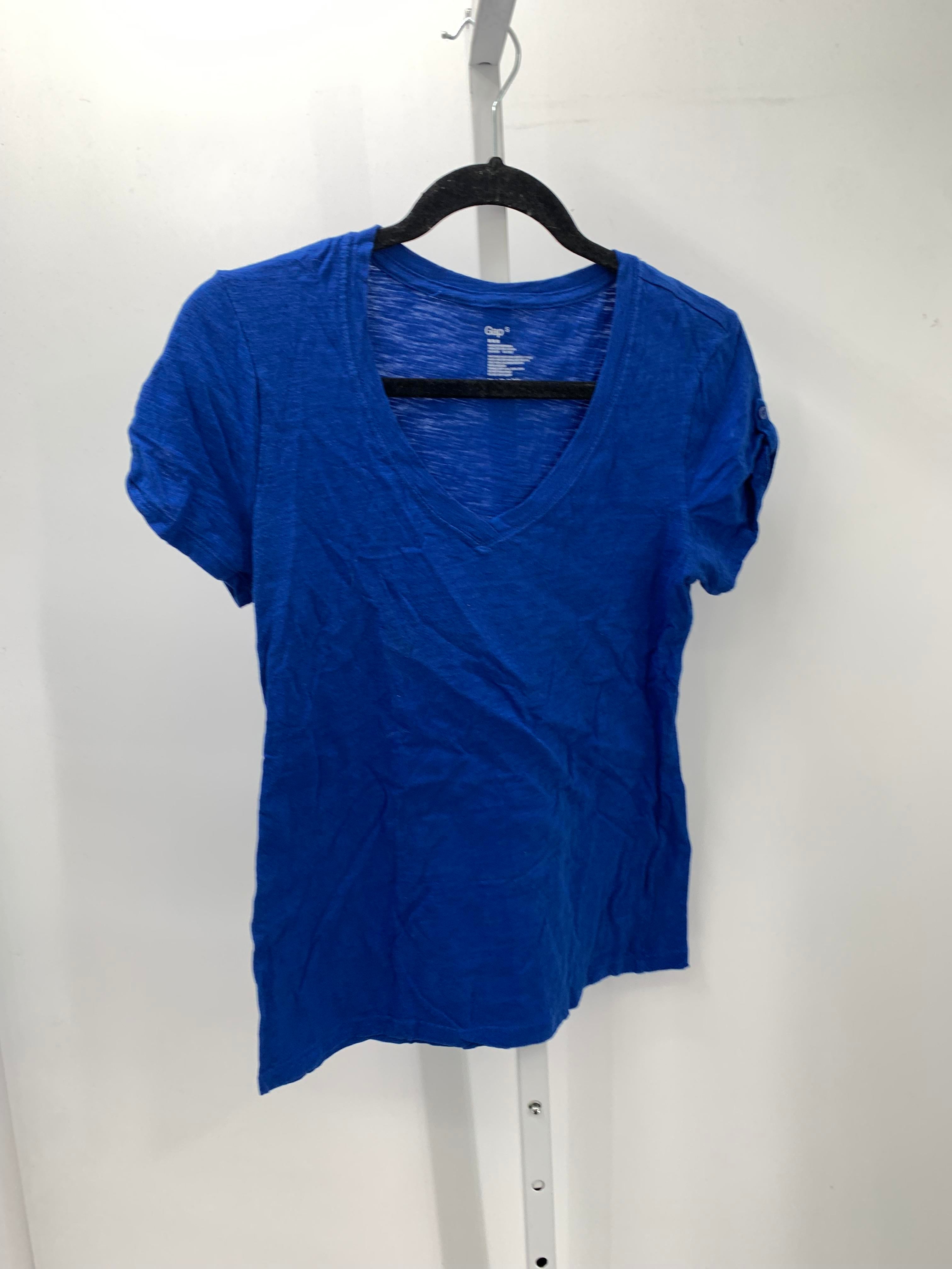 Gap Size Small Misses Short Sleeve Shirt