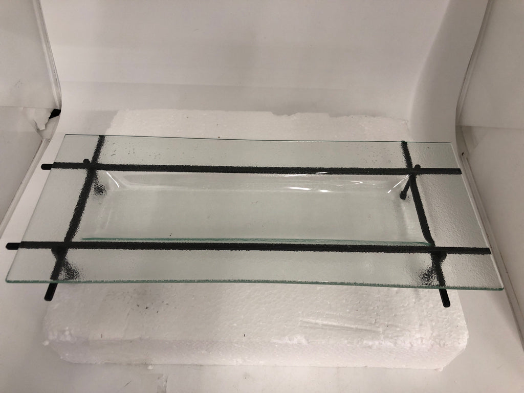 2PC GLASS SERVER IN BLACK METAL STAND.