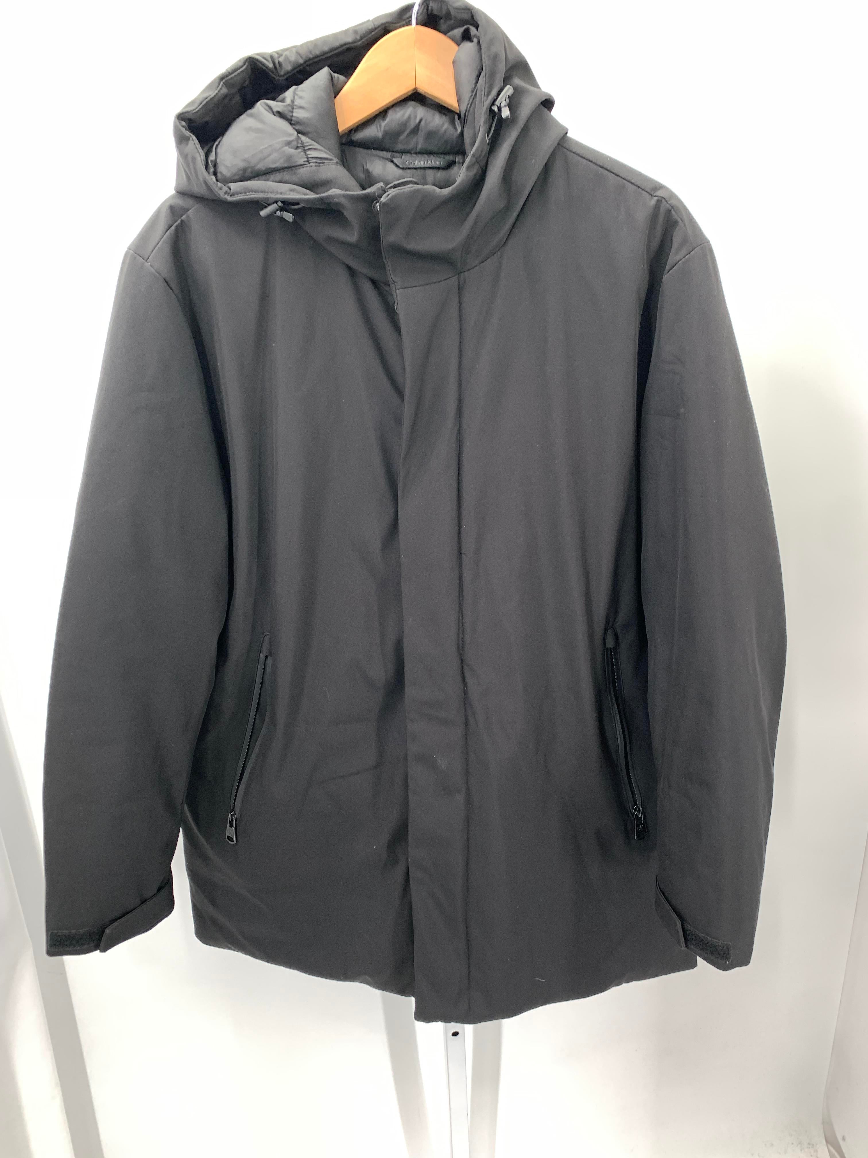 HOODED ZIP UP JACKET