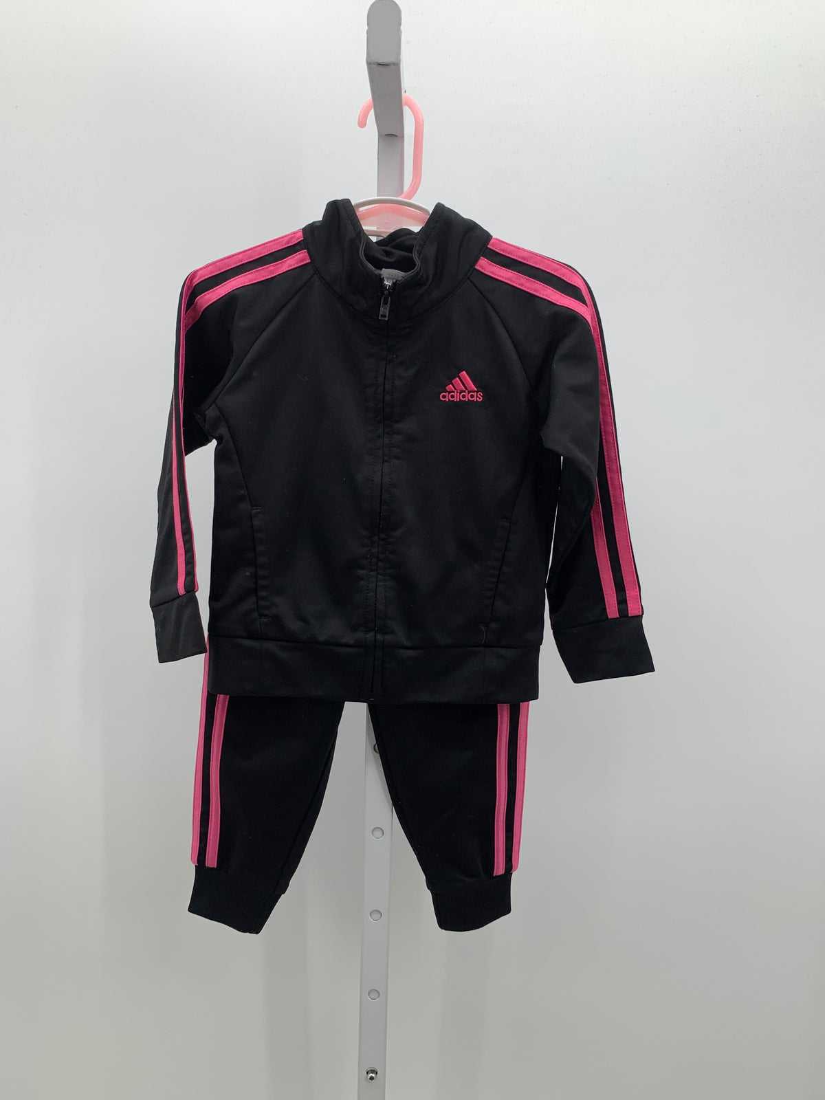 Adidas Size 2T Girls 2 Pieces