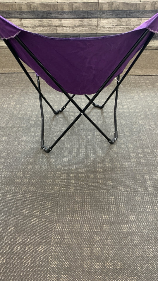 PURPLE BUTTERFLY CANVAS CHAIR.